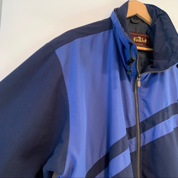 Far West | Vintage Light Zip Up Jacket - Picture 2 of 15